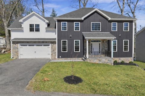 Photo of 6 Barrows Rd, Worcester, MA 01609 (MLS # 73499659)
