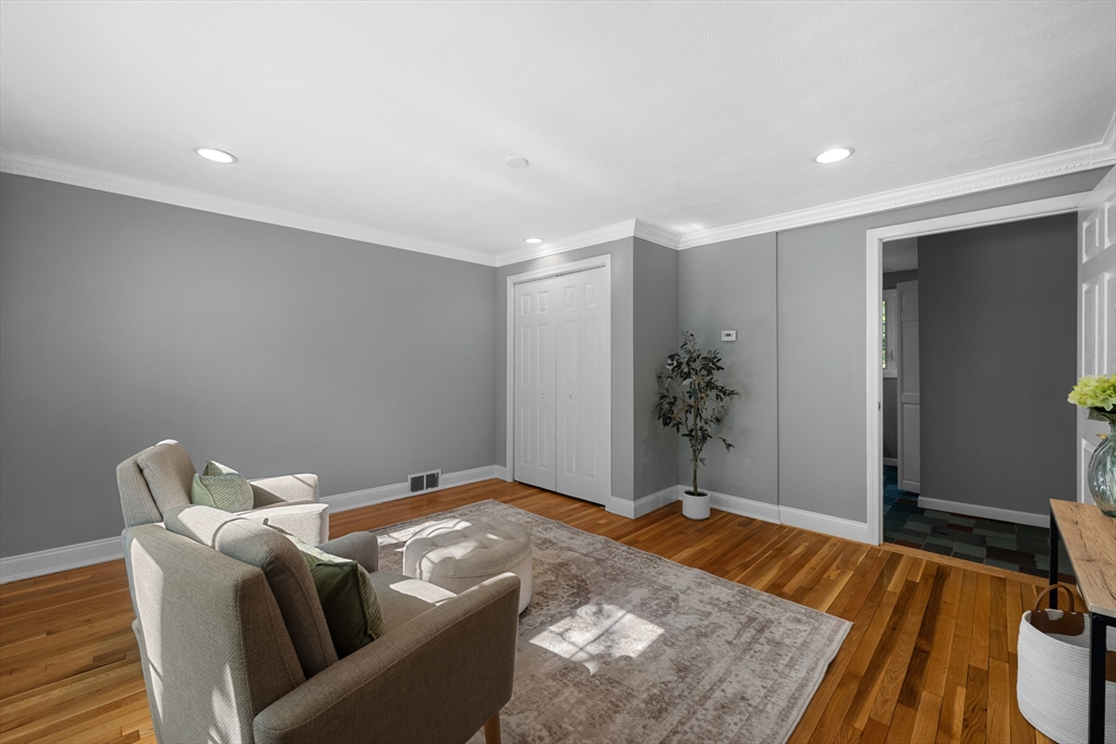 123 Indian Hill Road