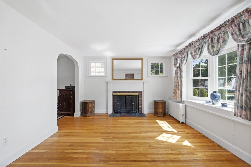 114 Childs St