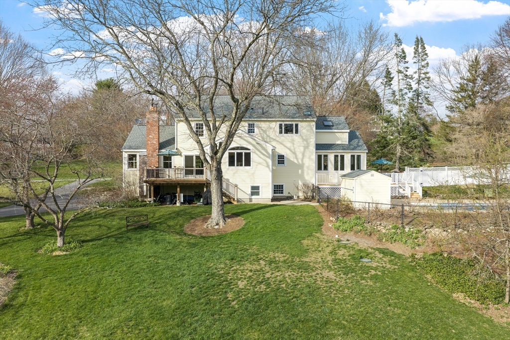 18 Robert Rd