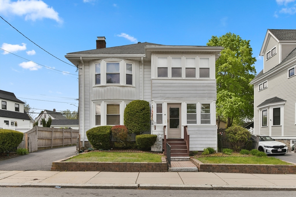 Click for 14 Westover St #2, Boston, MA slideshow