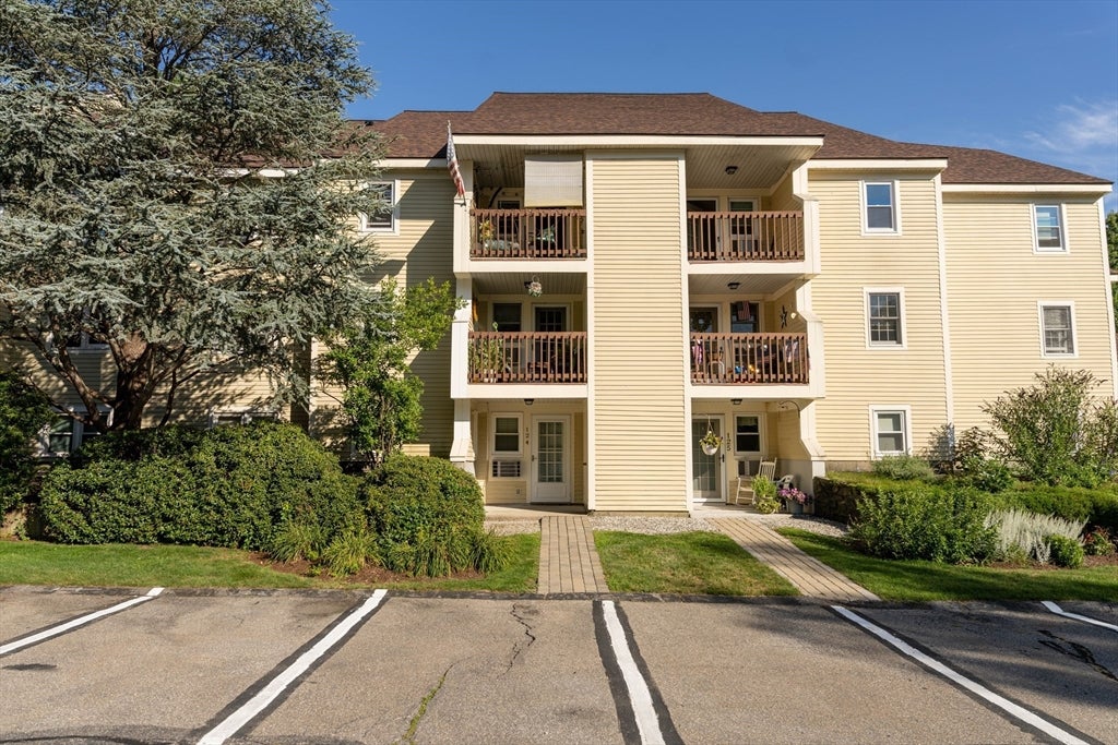 124 Heritage Dr #124, Northbridge, MA, 124 Heritage Dr #124, Northbridge, MA Photo #1