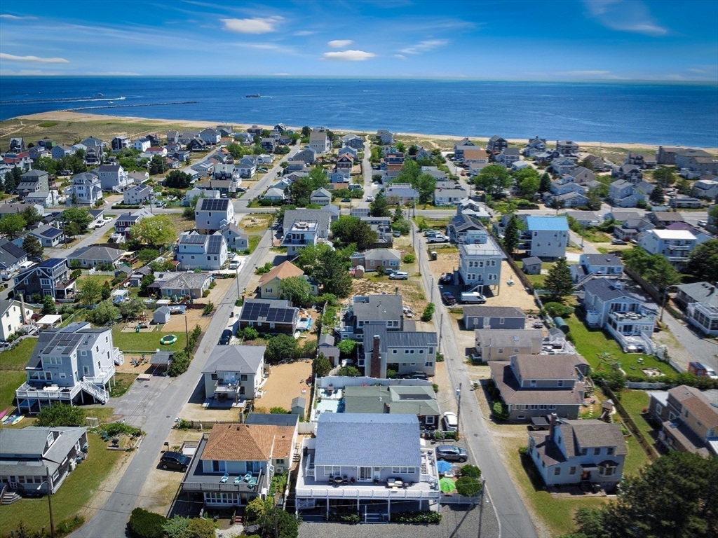 2 Shore St