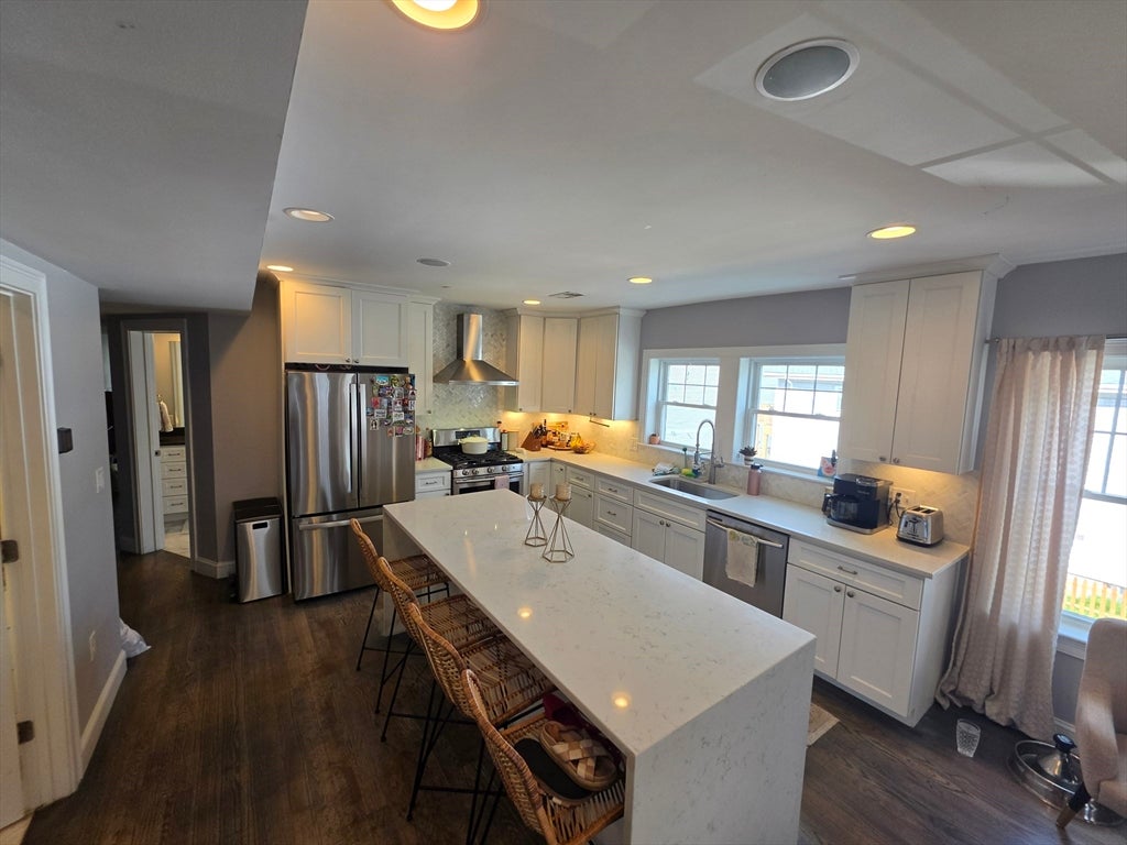 810 E 3rd St #2, Boston, MA Photo #13