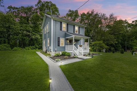 78 Conserve Ave Westport MA 02790