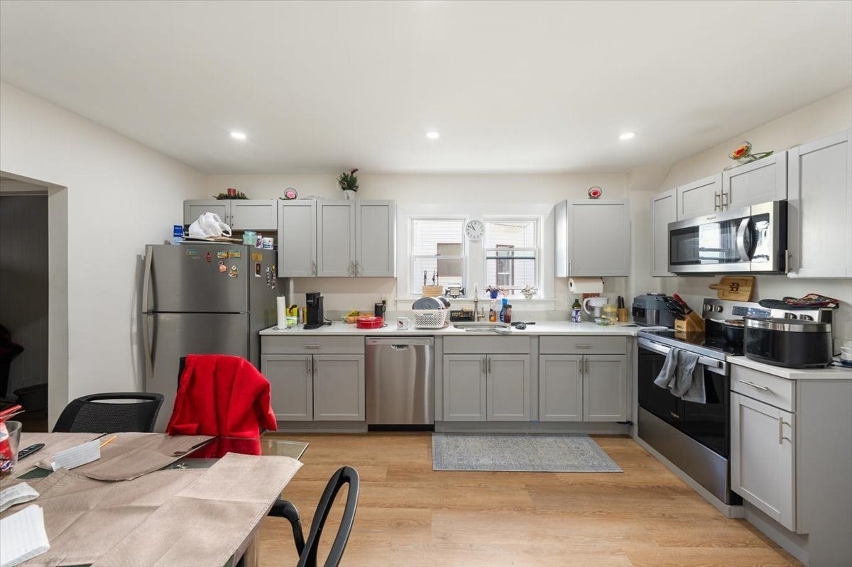 528 Ferry St, Everett, MA, 528 Ferry St, Everett, MA Photo #5