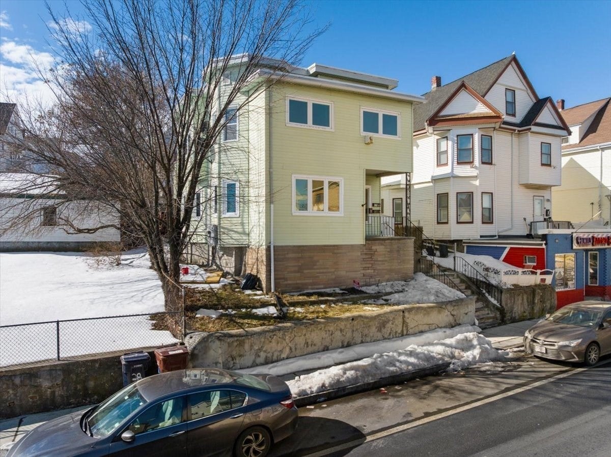 528 Ferry St, Everett, MA, 528 Ferry St, Everett, MA Photo #3