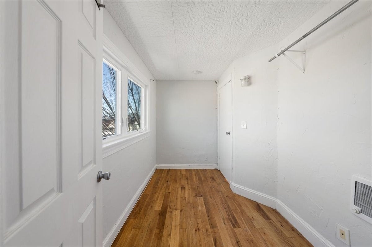 528 Ferry St, Everett, MA, 528 Ferry St, Everett, MA Photo #17