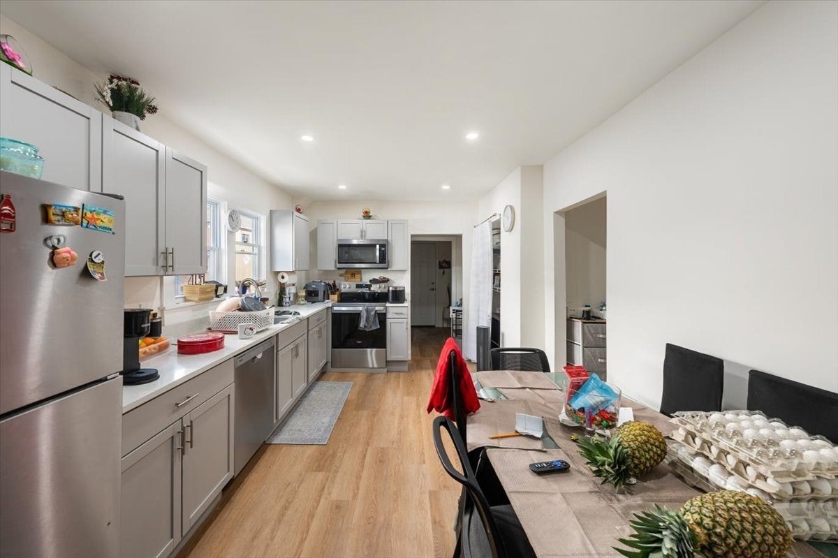 528 Ferry St, Everett, MA, 528 Ferry St, Everett, MA Photo #7