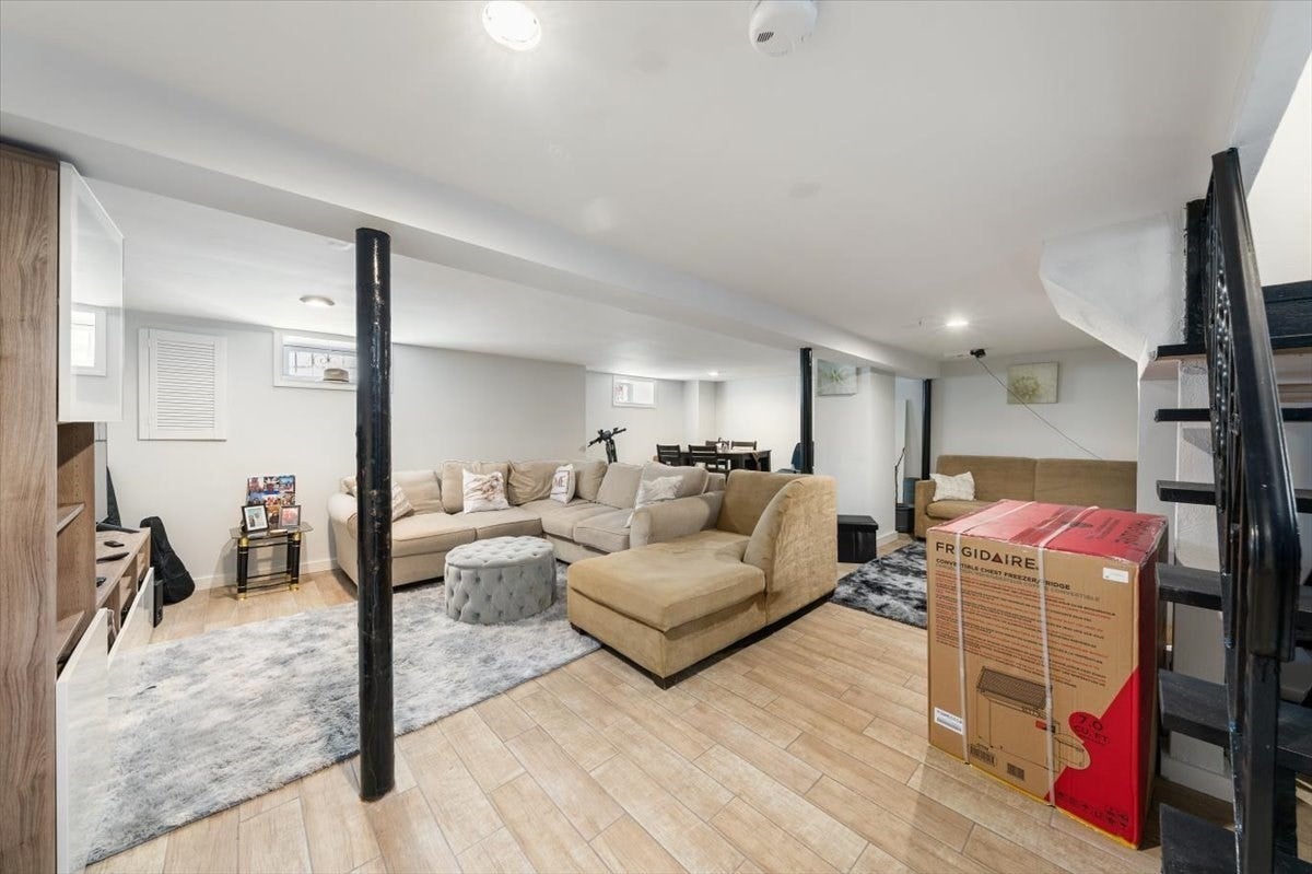 528 Ferry St, Everett, MA, 528 Ferry St, Everett, MA Photo #11