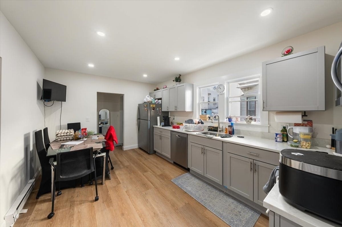 528 Ferry St, Everett, MA, 528 Ferry St, Everett, MA Photo #6