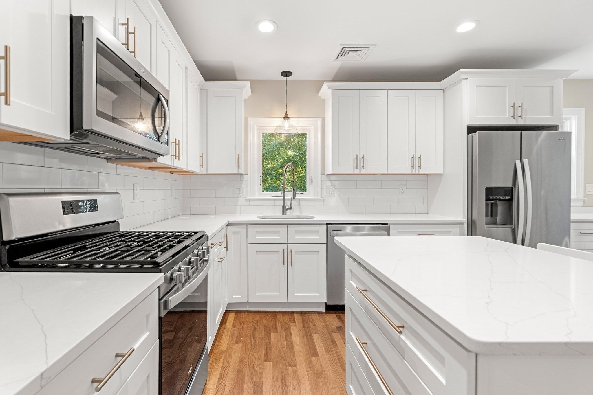 55-57 Frothingham St, Lowell, MA, 55-57 Frothingham St, Lowell, MA Photo #10