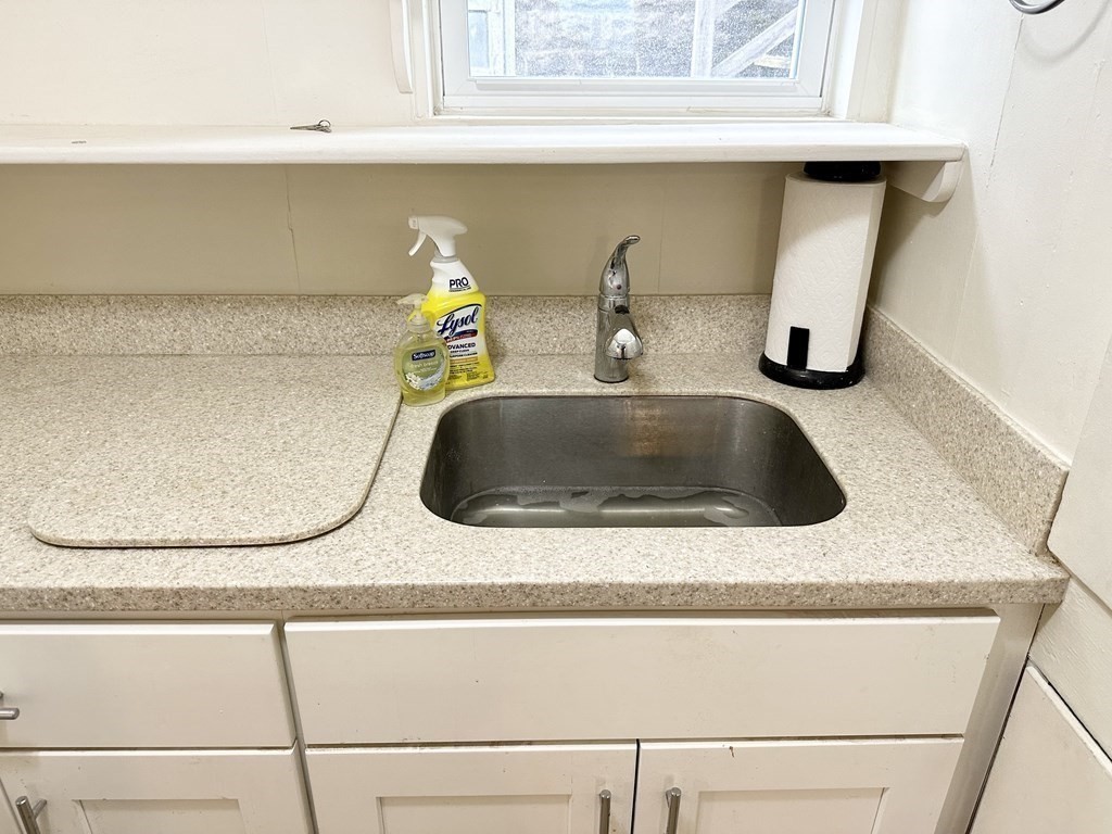 2 Rockland Terrace Heat Incl 1