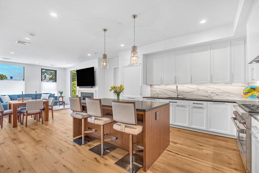 100 Linden Street 105