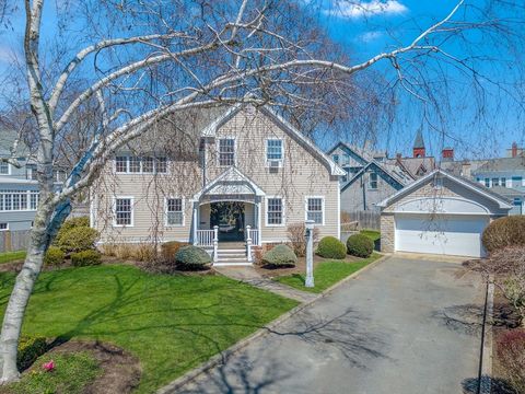 Photo of 101 Green St, Fairhaven, MA 02719 (MLS # 73503241)