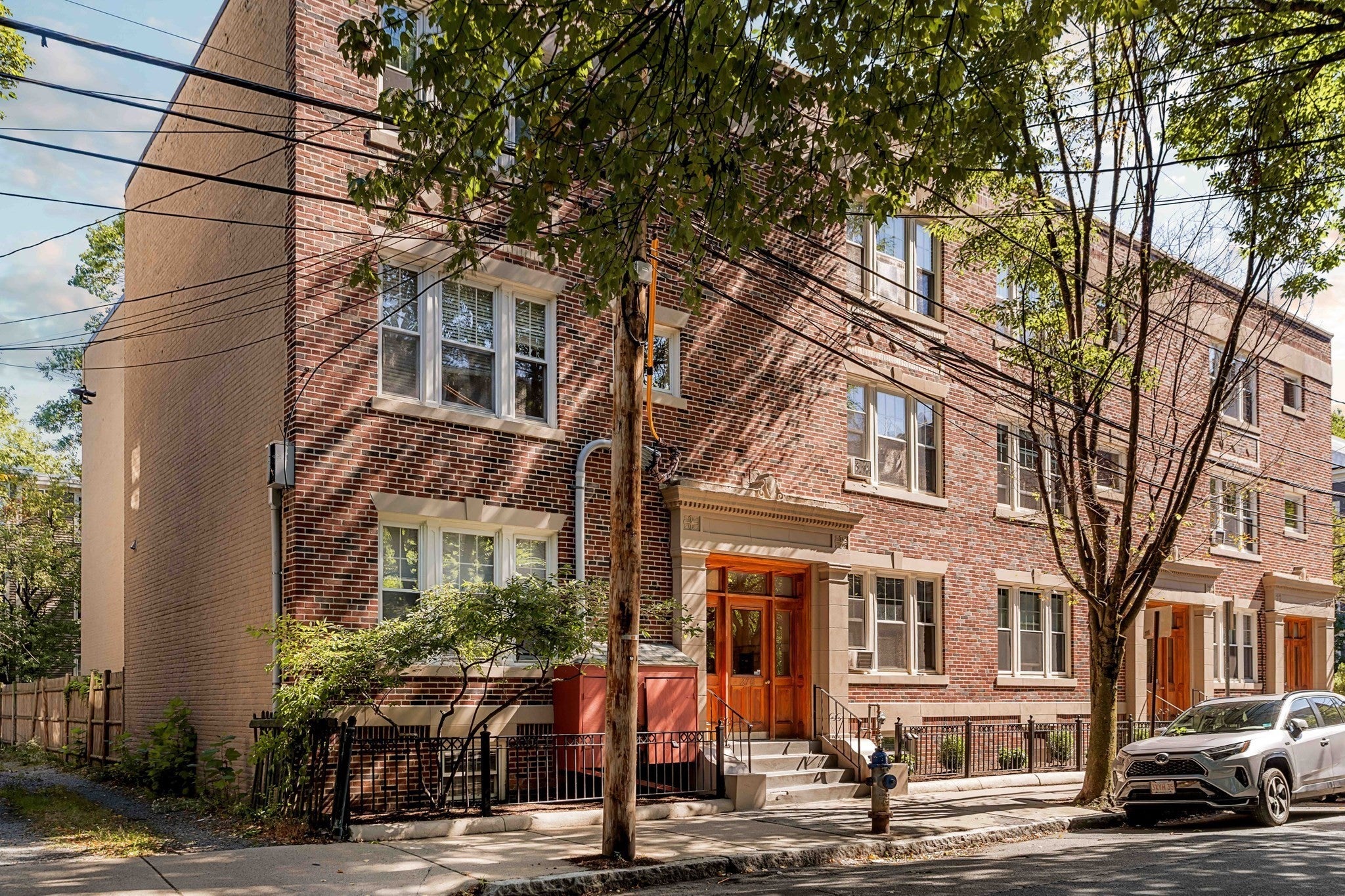 266-270 Windsor St. 270-2