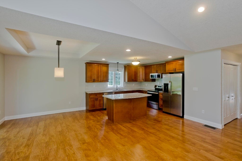 150 Stonybrook Way #150, South Hadley, MA, 150 Stonybrook Way #150, South Hadley, MA Photo #19
