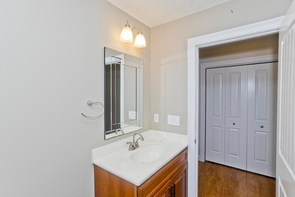 150 Stonybrook Way #150, South Hadley, MA, 150 Stonybrook Way #150, South Hadley, MA Photo #25