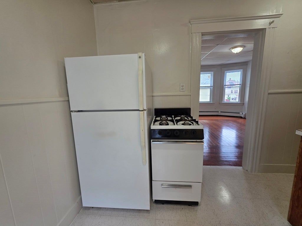 9-11 Falmouth St 2F