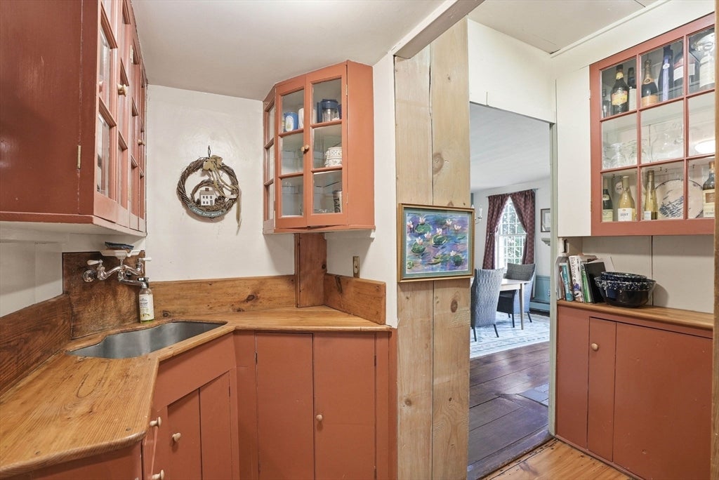 215 Prospect St, Hingham, MA Photo #19