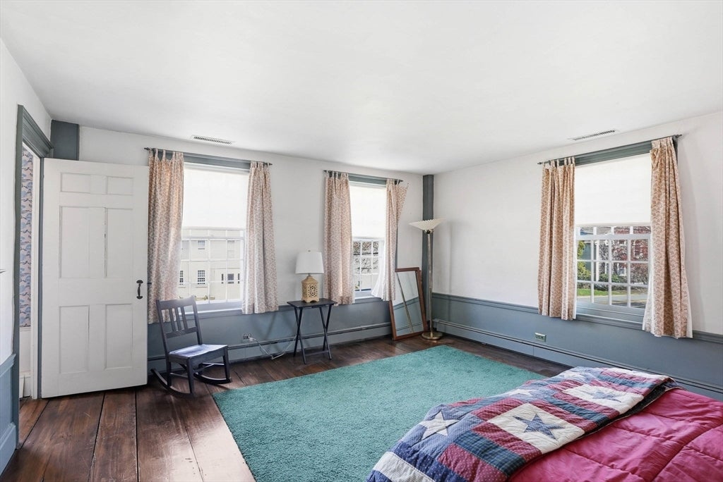 215 Prospect St, Hingham, MA Photo #29