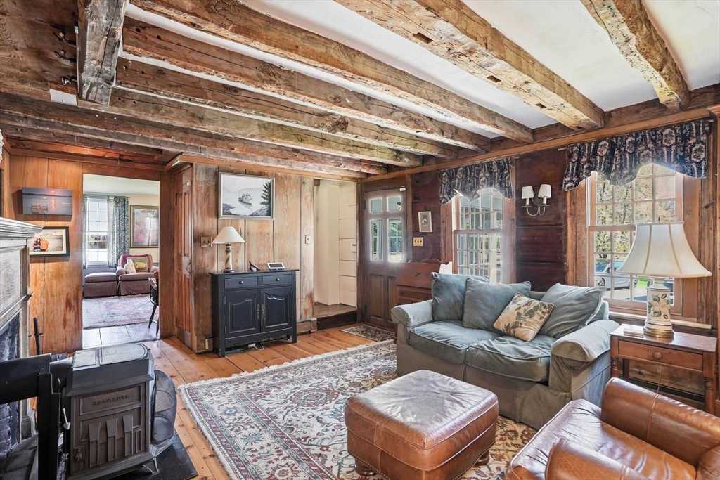 215 Prospect St, Hingham, MA Photo #11