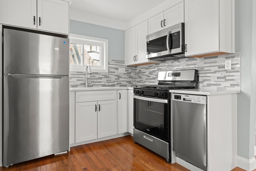 141 Prospect St #B, Gloucester, MA Photo #3