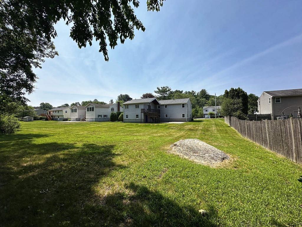 12 Sandra Ave
