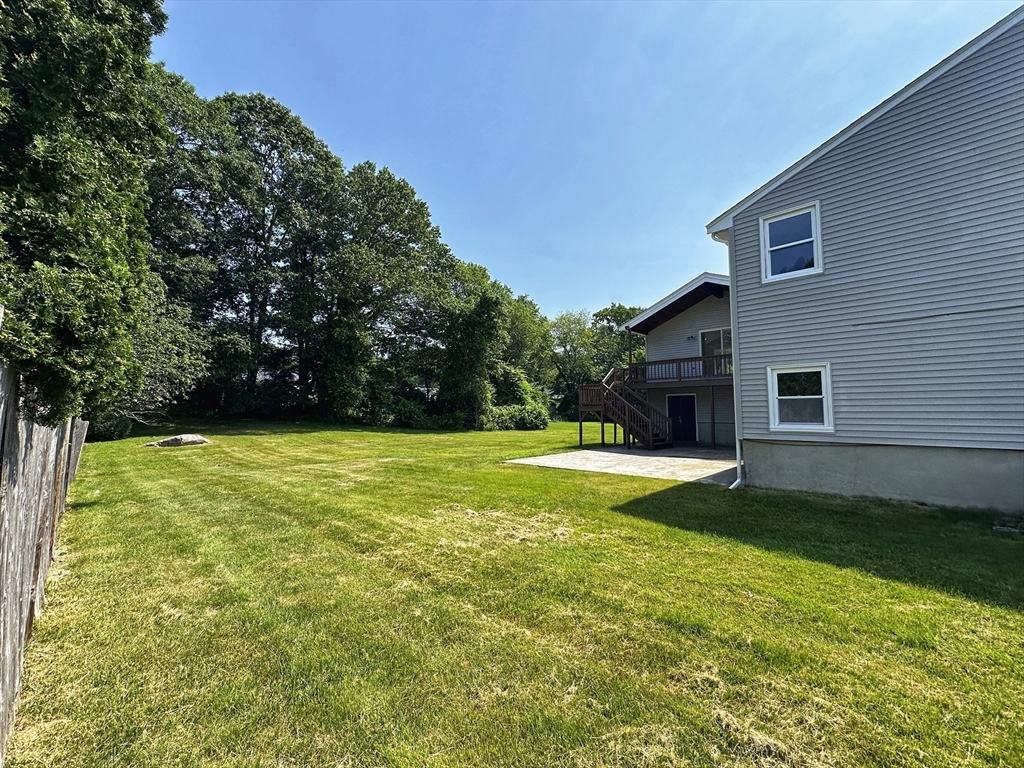 12 Sandra Ave