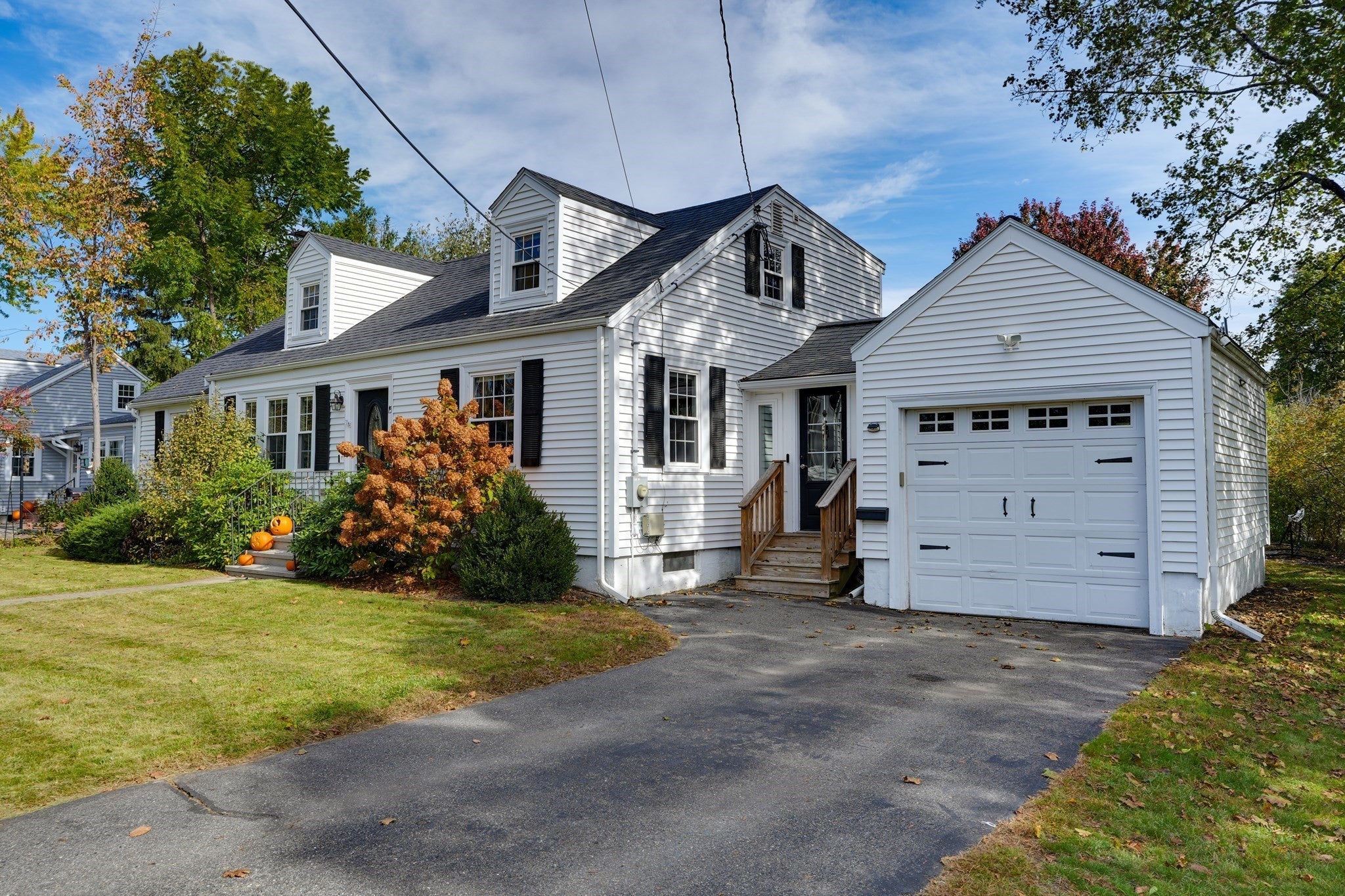 15 Lowell Mason Rd