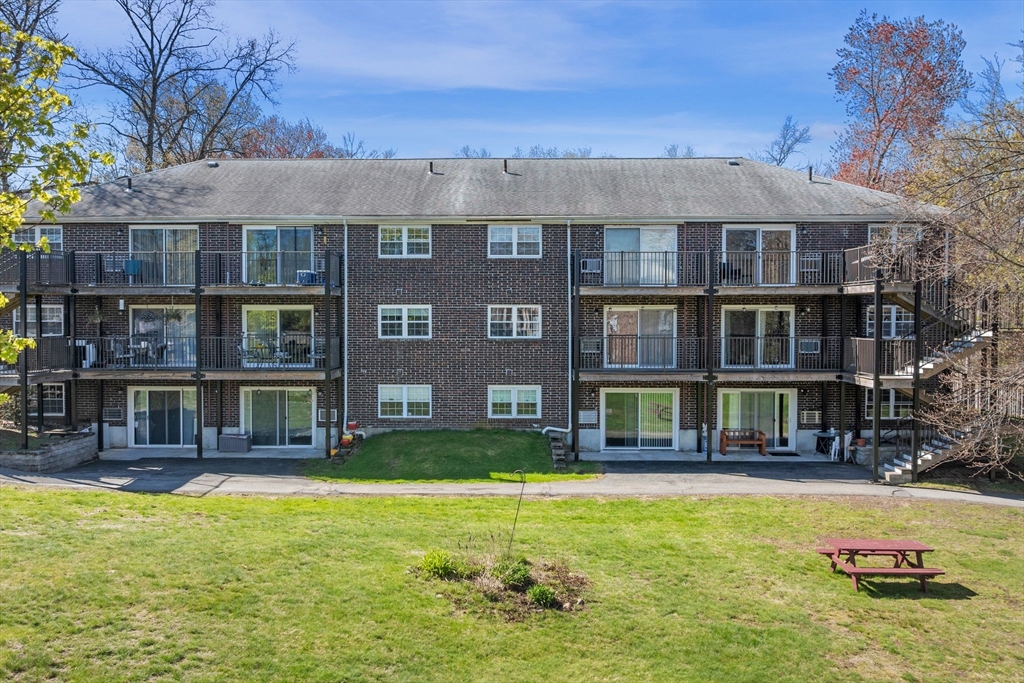 103 Farrwood 3