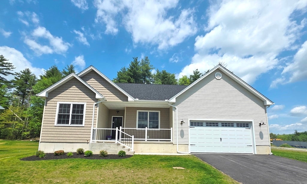31 High Bluff, Belchertown, MA, 31 High Bluff, Belchertown, MA Photo #2