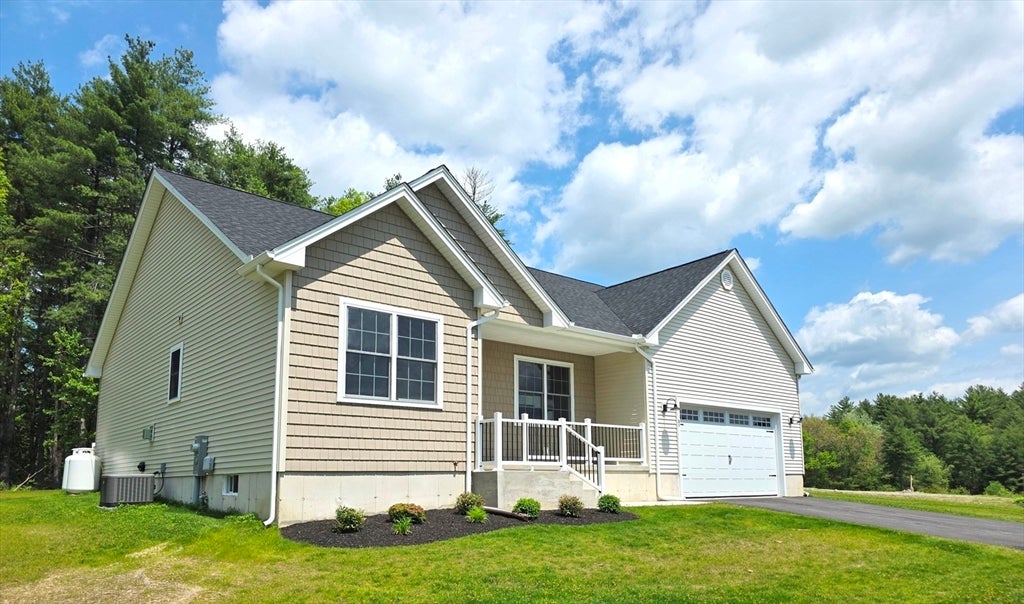 31 High Bluff, Belchertown, MA, 31 High Bluff, Belchertown, MA Photo #1