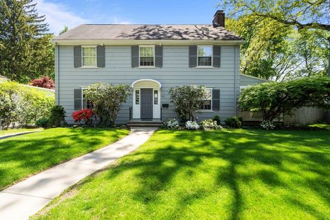 200 Lincoln St Newton MA 02461