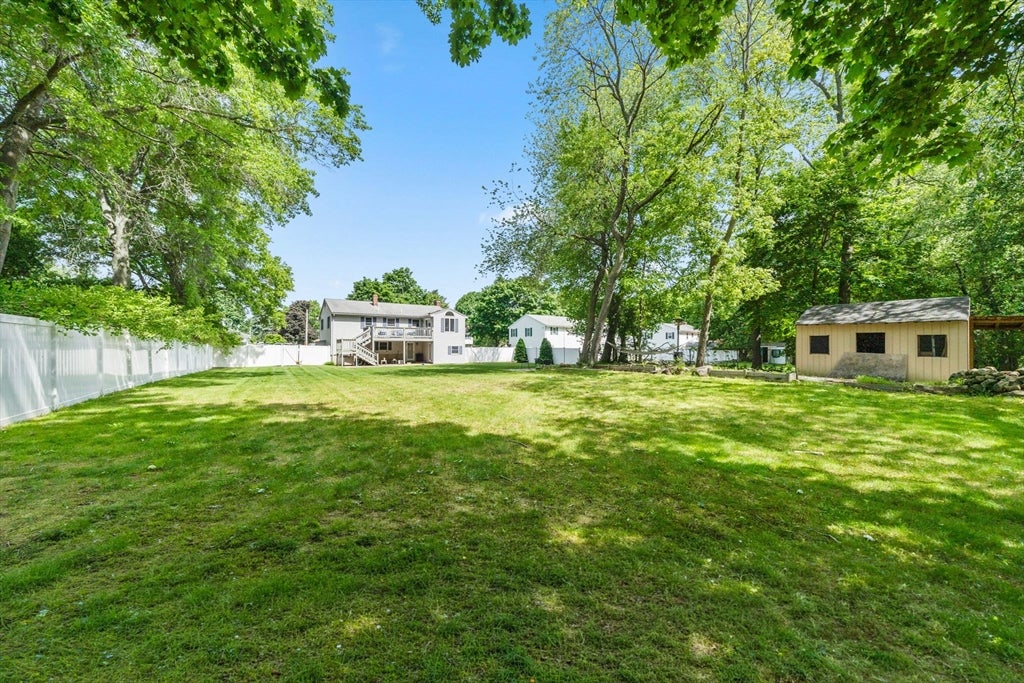 10 Upland Road