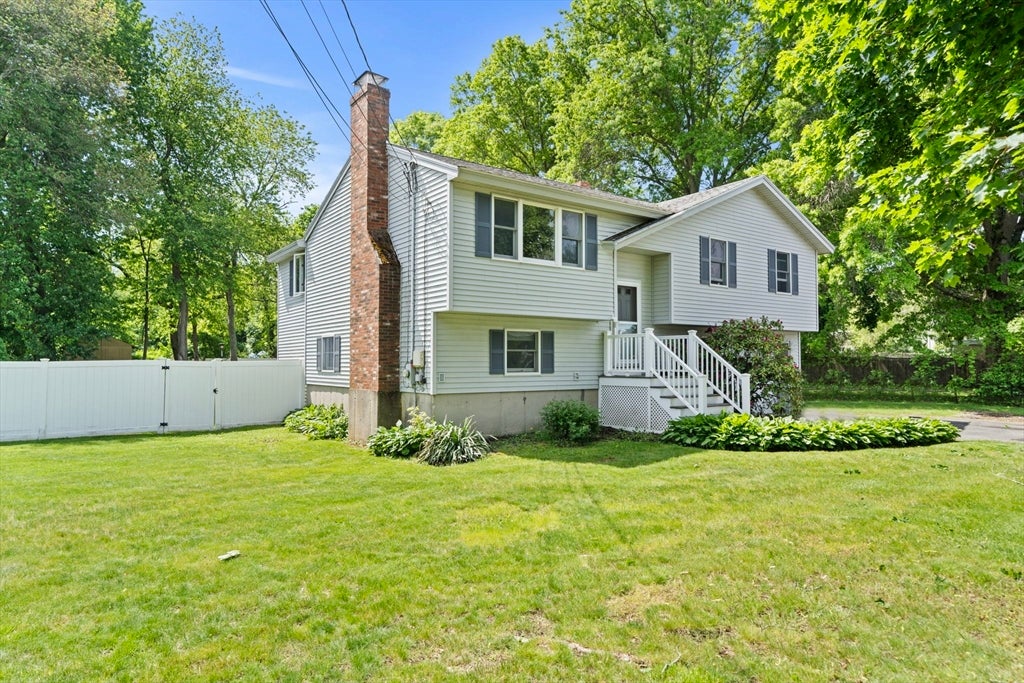 10 Upland Road