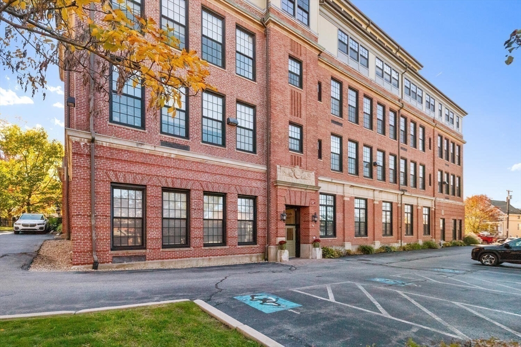 72 Ashland Street 307