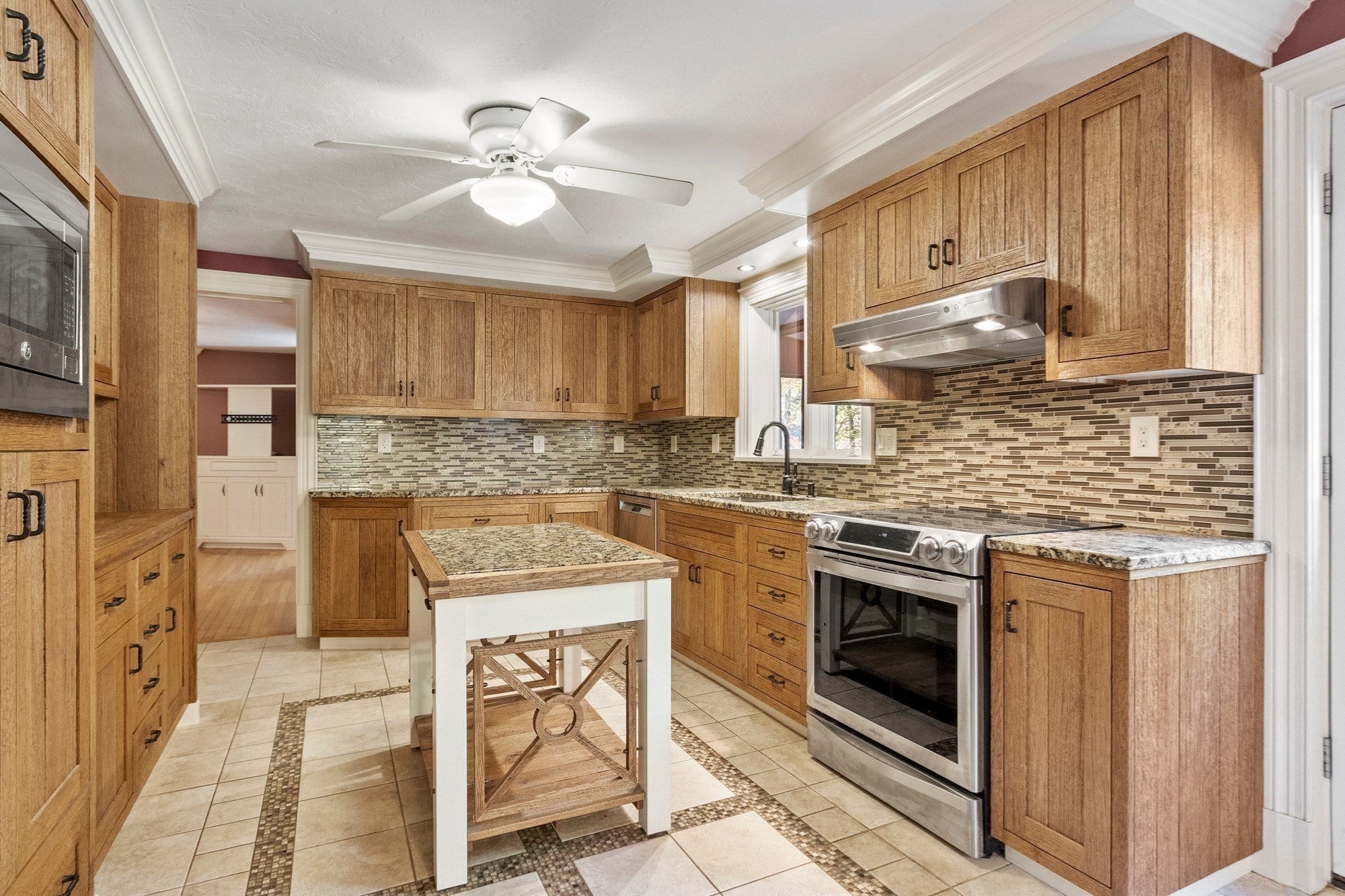 29 Brintnal DR, Rutland, MA Photo #4