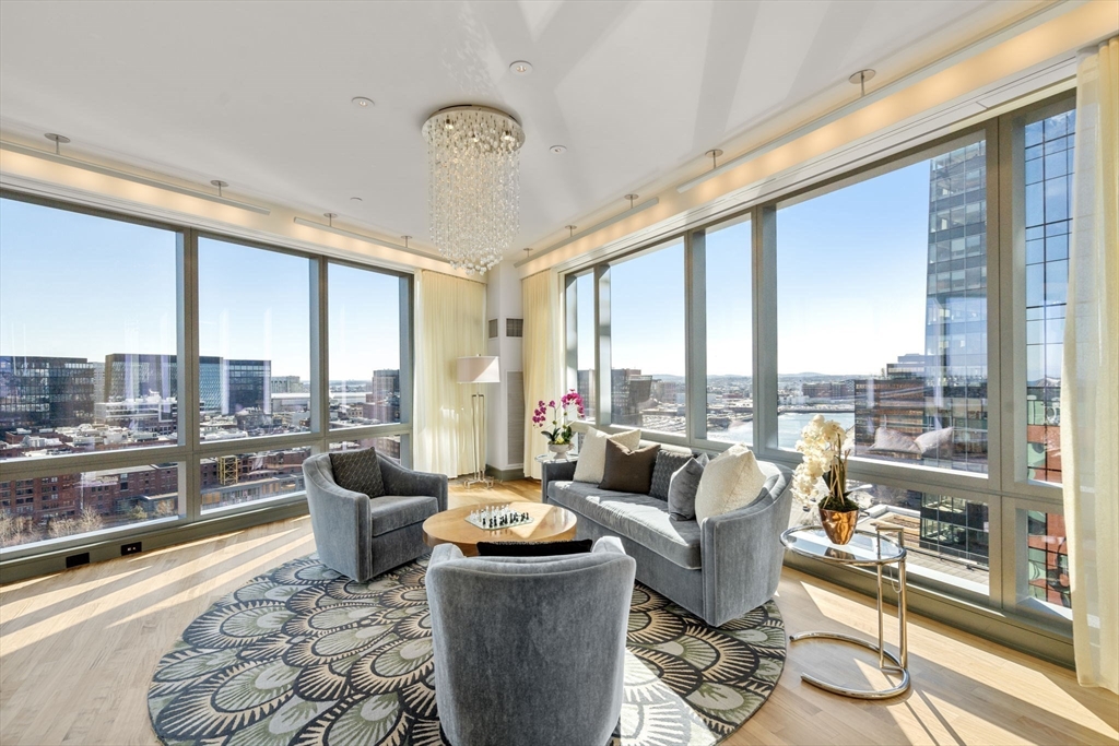 500 Atlantic Ave 17K