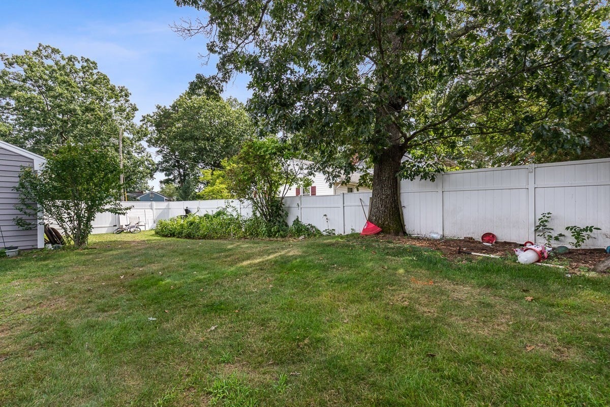 55 St Laurent PKWY, Seekonk, MA, 55 St Laurent PKWY, Seekonk, MA Photo #33