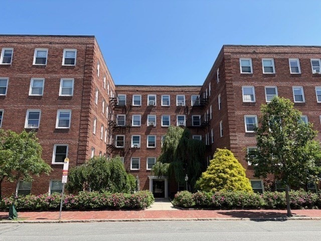 395 Broadway R4A