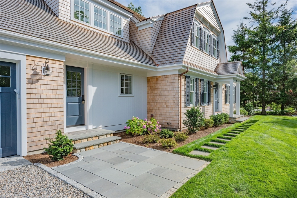 287 Cedar St