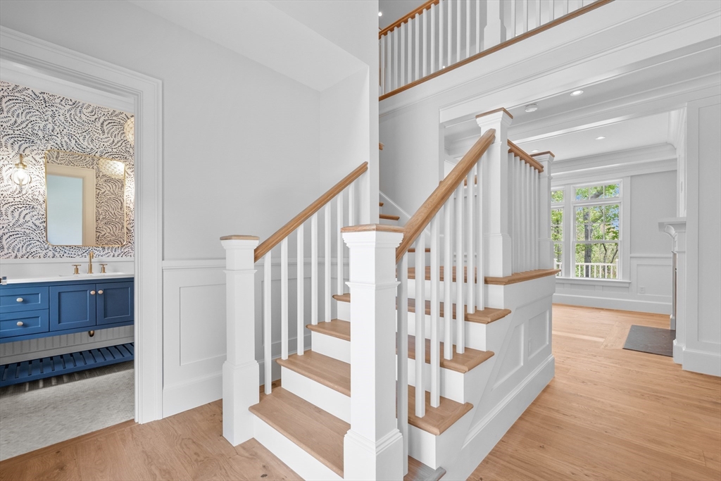 287 Cedar St
