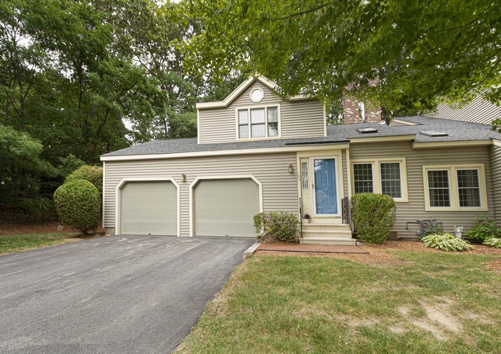 Shrewsbury, Massachusetts 01545, United States, 2 Bedrooms Bedrooms, ,3 BathroomsBathrooms,Residential,Pending,208648