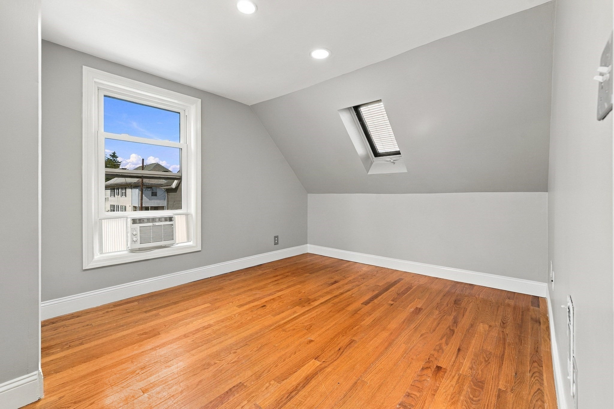 20 Ames St, Lynn, MA Photo #11