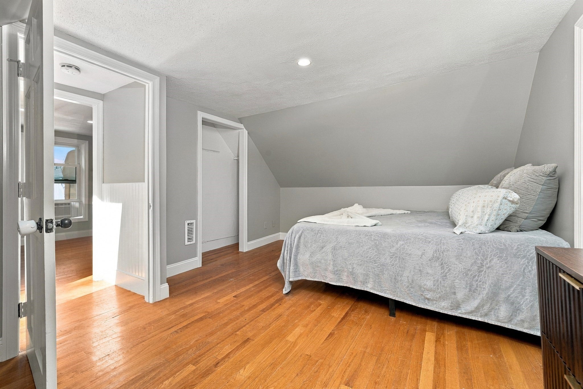 20 Ames St, Lynn, MA Photo #8