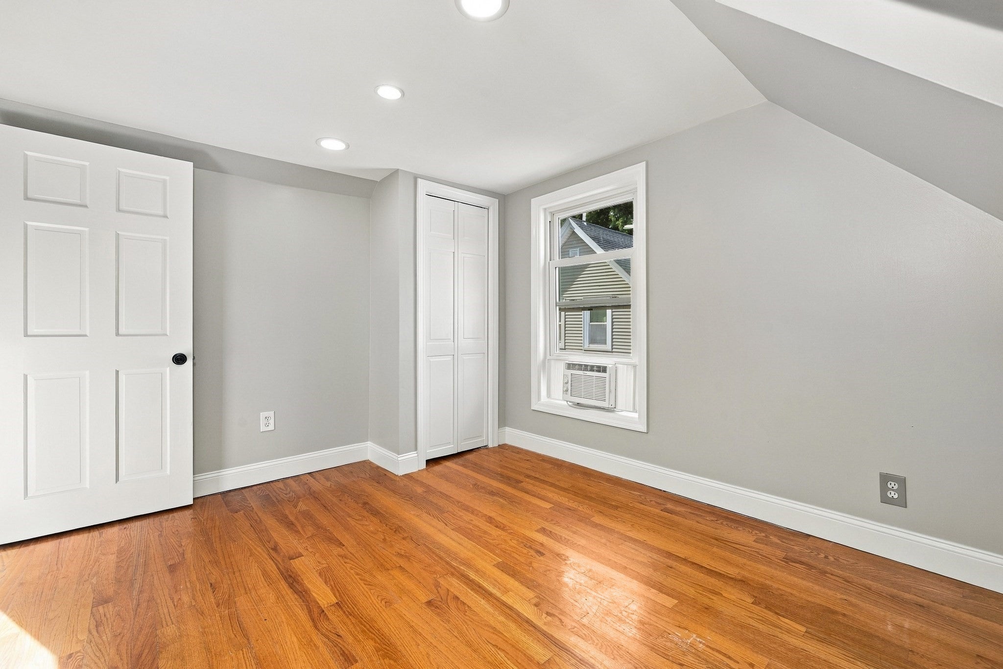 20 Ames St, Lynn, MA Photo #10
