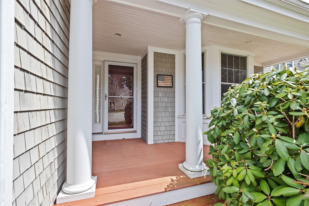 239 Washington Street 16