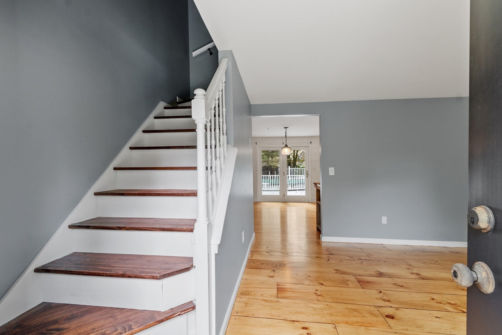 104 Sawyer St