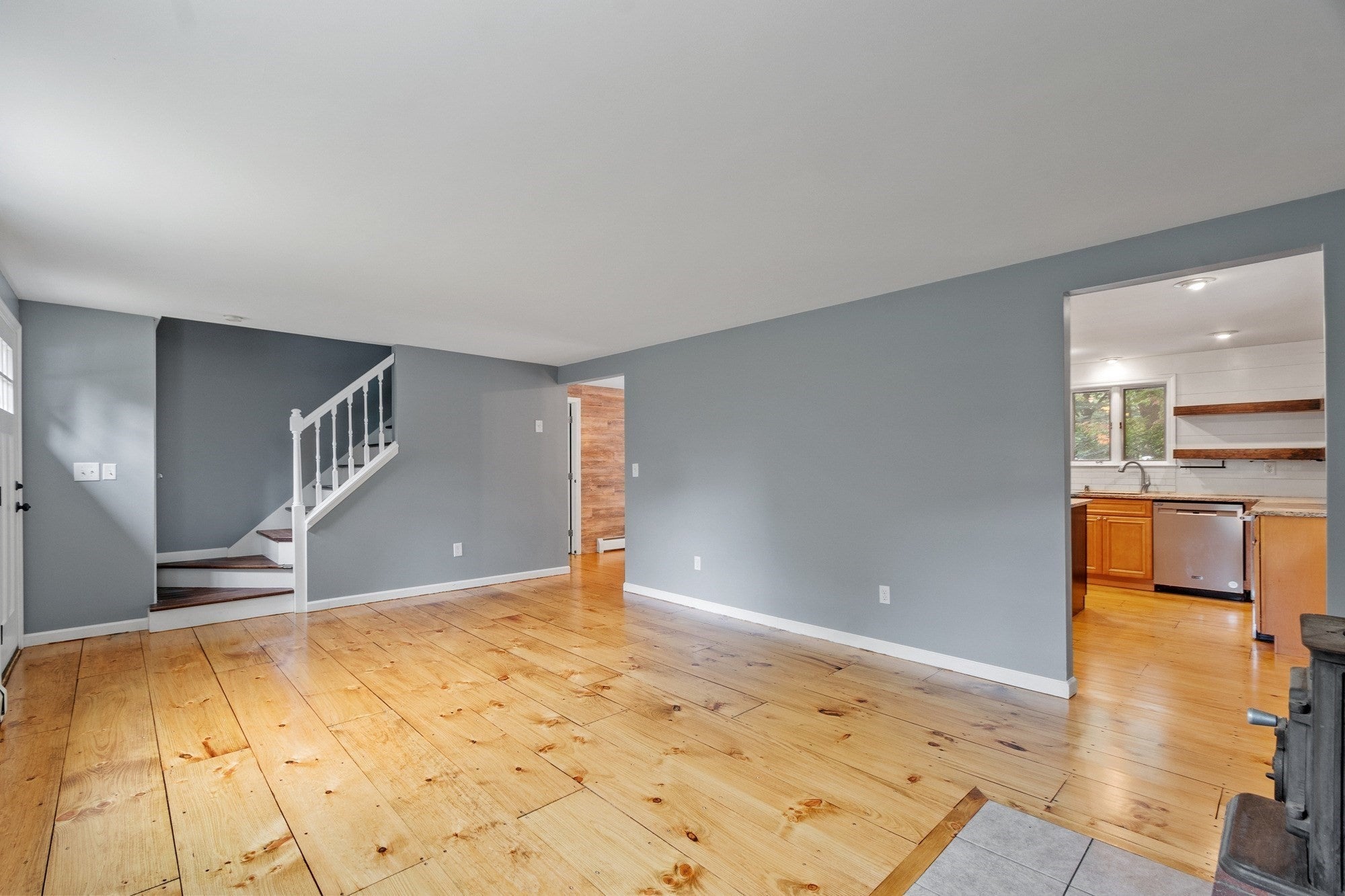 104 Sawyer St